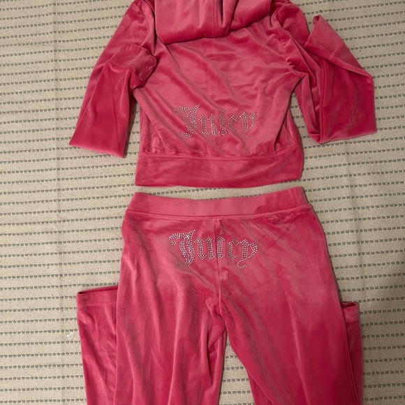 Juicy couture Pink Velour Tracksuit Set - Picture 4 of 5